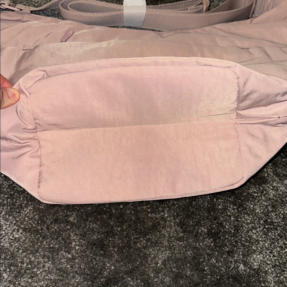 BEIS Soft Pink Crossbody Bag - Picture 3 of 5